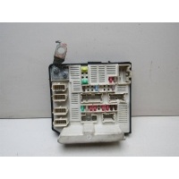 Блок предохранителей Renault Kangoo 2008-2021 8201044235