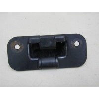 Ответная часть замка двери Renault Kangoo 2008-2021 8200075742