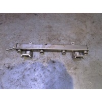 Рейка топливная (рампа) Mazda 3 (BK) 2002-2009 LF6013150