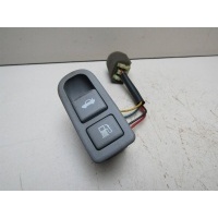 Кнопка открывания багажника Kia Magentis 2005-2010 935553K000QS