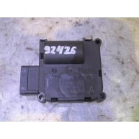 Моторчик заслонки печки Audi Allroad quattro 2005-2012 4F0820511A