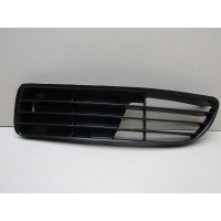 Решетка в бампер левая Audi A4 (B5) 1994-2002 AD99007GAL