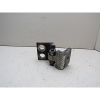 Петля двери передней VW Transporter T4 1996-2003 7D0831401