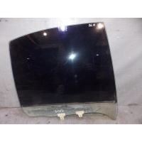 Стекло двери задней правой Nissan Almera N15 1995-2000 823000N860