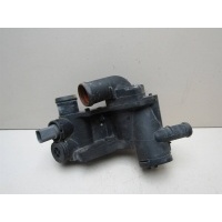 Корпус термостата VW Golf VI 2009-2012 032121111BM