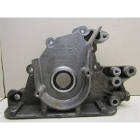 Крышка двигателя передняя Skoda Octavia (A7) 2013-2020 04E103153B