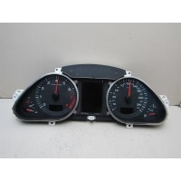 Панель приборов Audi A6 (C6,4F) 2005-2011 4F0920901F