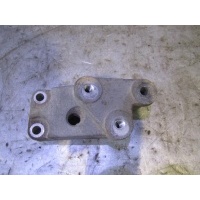Кронштейн КПП левый Opel Astra G 1998-2005 90538553