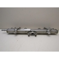 Рейка топливная (рампа) Ford Maverick 2001-2006 1315898