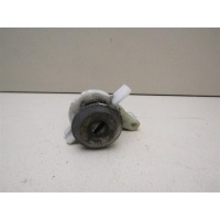Вставка замка двери Renault Clio II\Symbol 1998-2008 7701471222