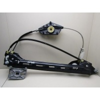 Стеклоподъемник электр. задний правый VW Passat CC 2008-нв 3C8839462K