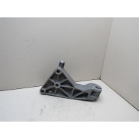 Кронштейн опоры двигателя Opel Astra H \ Family 2004-2015 13174501