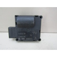 Моторчик заслонки печки Audi A6 (C6,4F) 2005-2011 4F0820511A