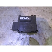 Моторчик заслонки печки Audi Allroad quattro 2005-2012 4F0820511A