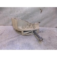 Кронштейн опоры двигателя Nissan Qashqai (J10) 2006-2014 11232JD00A