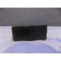 Реле Toyota Carina E 1992-1997 8653020070
