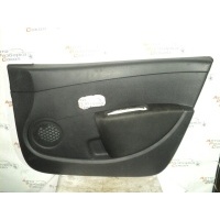 Обшивка двери передней правой Renault Clio III 2005-2012 8200294320