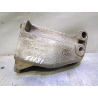 Кронштейн двигателя правый VW Golf III \Vento 1991-1997 1H0199354L
