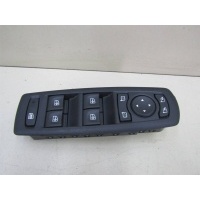 Блок управления стеклоподъемниками Renault Megane III 2009-нв 809610017R