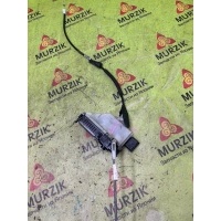 замок двери MERCEDES C W203 2004 A2037300135