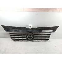 Решетка радиатора Volkswagen Transporter 2005 7H08071015
