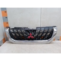 Решетка радиатора Mitsubishi Montero Sport K90 2001 MR478595