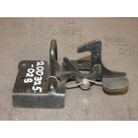 Ручка открывания капота Audi TT 8N 2002 8N0823480B