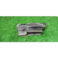 воздуховод радиатора VW Touareg 2010-2014 2014 7p6121396