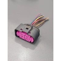 разъем VW Touareg 2002-2010 2006 1J0973737