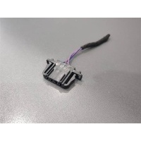 разъем VW Touareg 2002-2010 2006 1J0972704