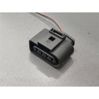 разъем VW Touareg 2002-2010 2006 1J0973724