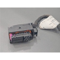 разъем VW Touareg 2002-2010 2006 3b0906379a