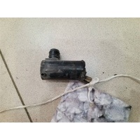 Насос омывателя Mitsubishi Pajero iO 1998-2007 2001 MB286961
