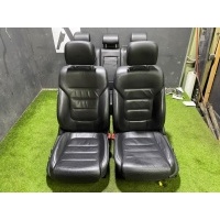 Салон Volkswagen Touareg NF (7P5) 2012 8K0881157, 7P6881405, 8K0882601D, 7P6881805D, 7P6885776K, 7P6885777D, 7P6885775R