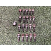 Болты колесные Volkswagen Touareg NF (7P5) 2012 7P6698137, WHT004676