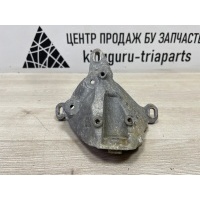 Кронштейн двигателя Volkswagen Touareg 3 CR7 до рестайлинг 2020 4N0399113