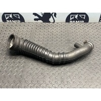 Патрубок воздушного фильтра Mercedes Vito/W638 1996-2003 A6385280982