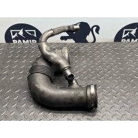 Патрубок воздушного фильтра Mercedes E/W211 2002-2009 A6480940197