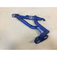 Петля крышки багажника Volkswagen Volkswagen Bora (1J) 1998-2005 3B5827302B