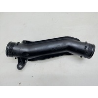 Патрубок интеркулера Volkswagen Touareg 2 NF 7P0145795