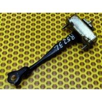 Ограничитель двери Nissan Pathfinder R52 2015 824303JA0A