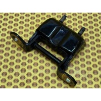 Петля двери задняя верхняя Nissan Pathfinder R52 2015 824019AM0A