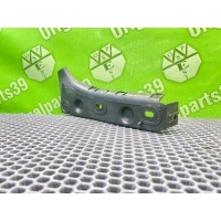 Кронштейн бампера Audi A6 C5 Quattro 1997 4B0807284B, 4B0807284