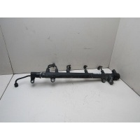 Рейка топливная (рампа) Mercedes Benz W203 2000-2006 A6110700395