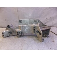 Кронштейн генератора VW Golf IV \Bora 1997-2005 06A903141R