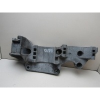 Кронштейн генератора VW Transporter T5 2003-2015 045903141C