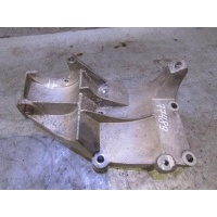 Кронштейн кондиционера VW Touareg 2002-2010 077260885M