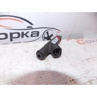 Форсунка инжекторная электрическая Skoda Fabia 1999-2006 03D906031C