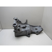 Кронштейн генератора Audi A4 (B6) 2000-2004 06D903141G