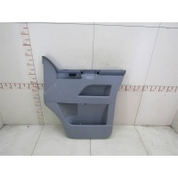 Обшивка двери передней правой VW Transporter T5 2003-2015 7H0867104RPRR